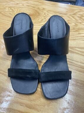 Vince Vero Cuoio Quinn Women 11M Black Leather Slip-On Open Toe Block Heel Mules